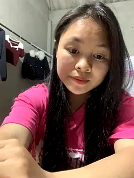 Snapshot of NhuFox chatting on 11-05-25, 01:00 NhuFox online show from 11-05-25, 01:00