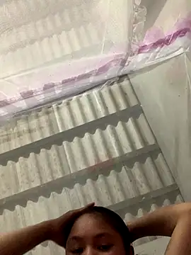 NhuFox online show from 12-16-25, 01:27