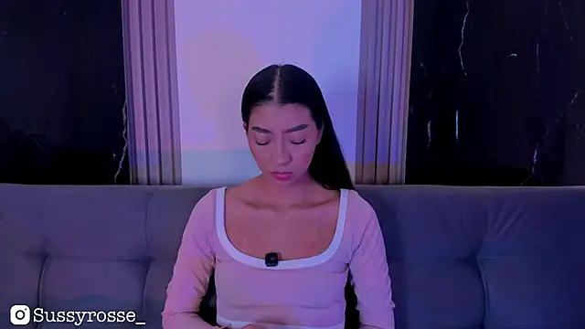 Sussyrosse  online show from 11-22-25, 08:19