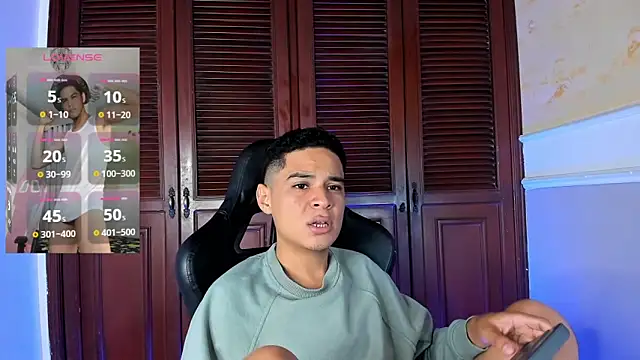 Snapshot of edy_play chatting on 10-19-25, 07:20 edy play online show from 10-19-25, 07:20