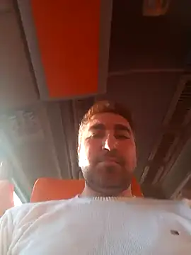 mert0359 online show from 11-03-25, 01:34