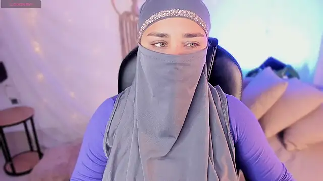 amila hagda online show from 10-14-25, 04:57