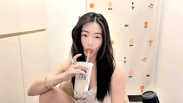 Rosalind xixi online show from 11-12-25, 10:26