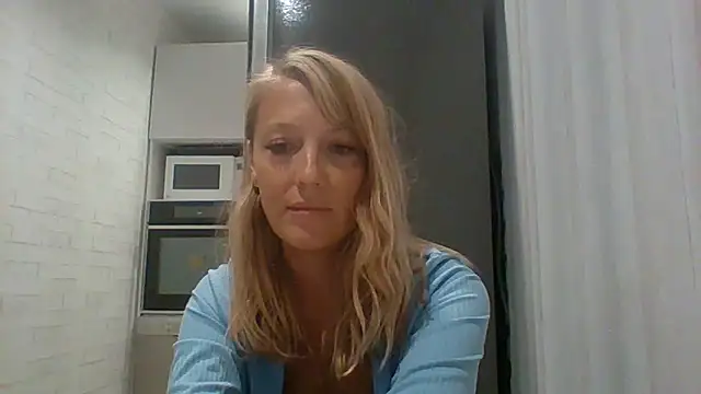 Vexxaa online show from 10-11-25, 03:32