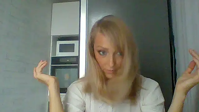 Vexxaa online show from 10-19-25, 12:39