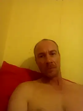 Snapshot of NaughtyGspot chatting on 09-30-25, 02:16 NaughtyGspot online show from 09-30-25, 02:16