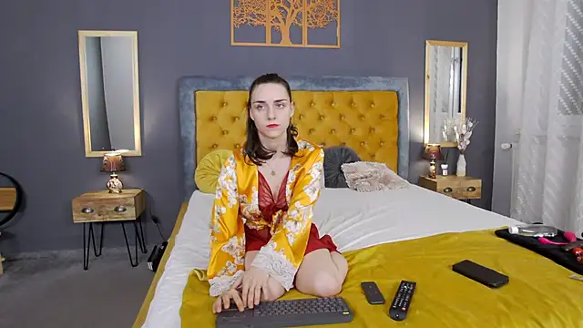 Jessica White  online show from 10-21-25, 03:51