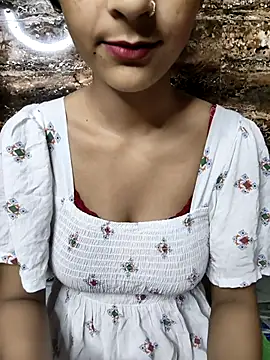 Indian-Aleena online show from 09-30-25, 06:35