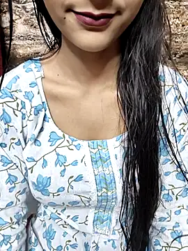 Indian-Aleena online show from 10-17-25, 07:33