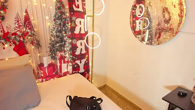 Snapshot of Ivy_nt chatting on 11-18-25, 06:23 Ivy nt online show from 11-18-25, 06:23