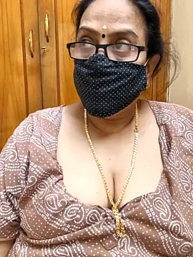 Snapshot of heera-rani chatting on 02-01-26, 10:25 heera-rani online show from 02-01-26, 10:25