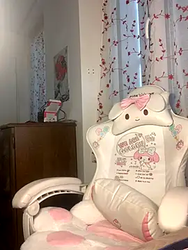 boakiss07 online show from 09-08-25, 02:49