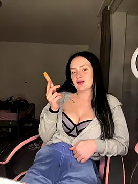 baddestbaabyy online show from 10-12-25, 07:57