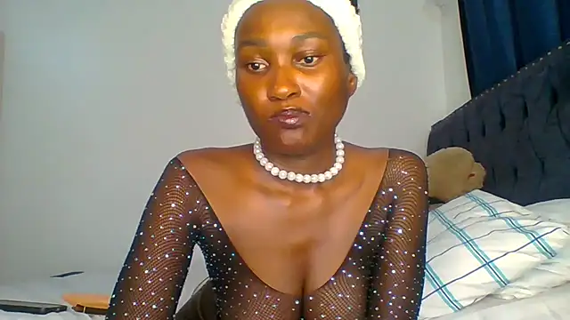 Snapshot of seductive_leex chatting on 09-08-25, 11:04 seductive leex online show from 09-08-25, 11:04