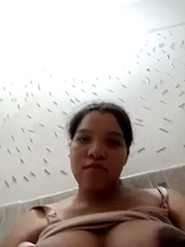 VictoriDior online show from 11-28-25, 09:06