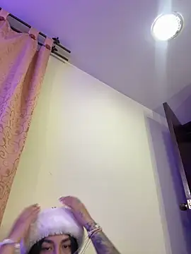 saranghae  online show from 12-22-25, 05:15