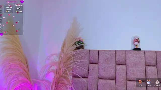 ScarlettLuxe online show from 12-18-25, 08:59