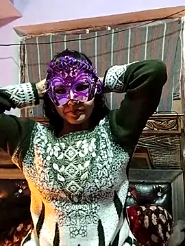 hunk28 6 online show from 12-14-25, 04:34