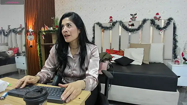 BLUE TAY1 online show from 12-17-25, 12:00