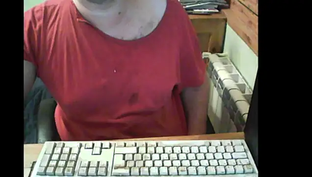 Snapshot of BENDER_50000 chatting on 02-08-26, 07:06 BENDER 50000 online show from 02-08-26, 07:06