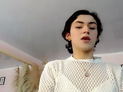 nathalialoes1 online show from 10-08-25, 07:22