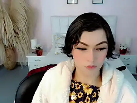 nathalialoes1 online show from 10-14-25, 07:25