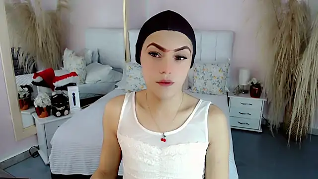 nathalialoes1 online show from 12-19-25, 12:28