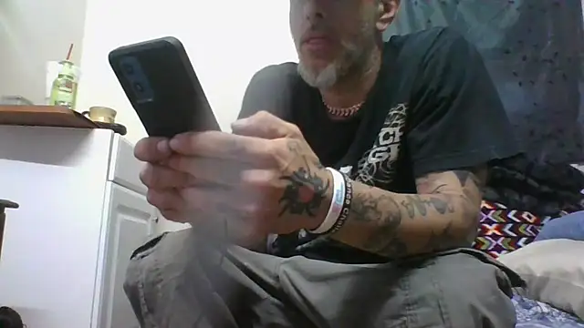 jarjar83 online show from 10-09-25, 11:03