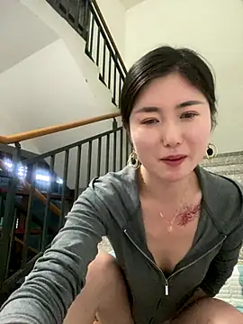 xtt1689999 online show from 10-15-25, 03:56