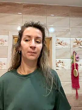 EvvaMur online show from 10-09-25, 01:03