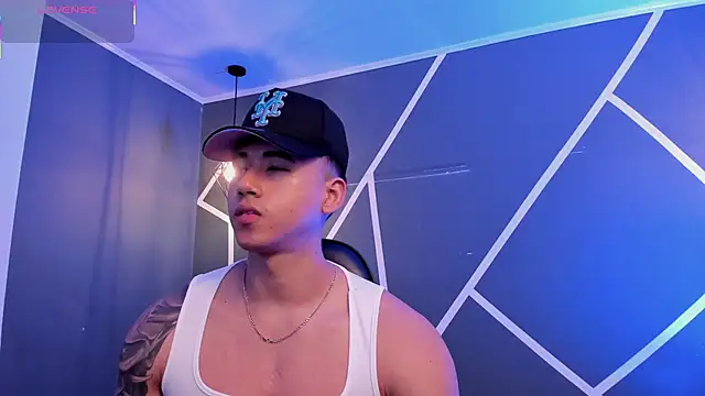 Snapshot of Draven_Marceaux chatting on 02-19-26, 11:39 Draven Marceaux online show from 02-19-26, 11:39