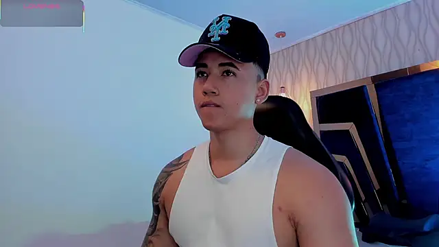 Snapshot of Draven_Marceaux chatting on 02-27-26, 11:32 Draven Marceaux online show from 02-27-26, 11:32