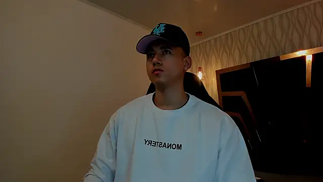 Snapshot of Draven_Marceaux chatting on 03-09-26, 11:14 Draven Marceaux online show from 03-09-26, 11:14