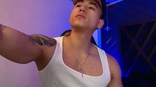 Snapshot of Draven_Marceaux chatting on 03-24-26, 11:37 Draven Marceaux online show from 03-24-26, 11:37