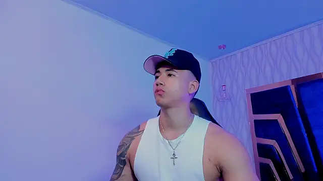 Snapshot of Draven_Marceaux chatting on 03-25-26, 05:13 Draven Marceaux online show from 03-25-26, 05:13