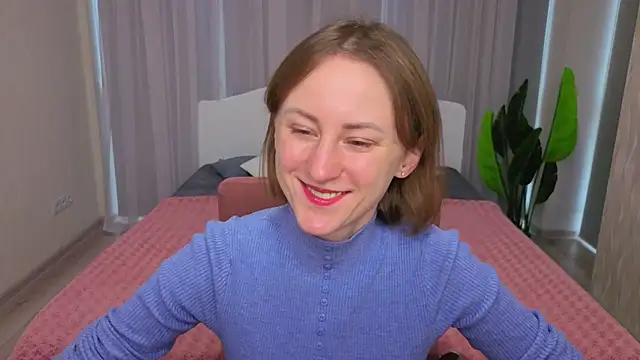 LuluChiiii online show from 12-02-25, 10:42