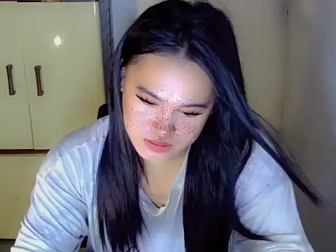 Snapshot of Annierose_ts chatting on 12-15-25, 05:12 Annierose ts online show from 12-15-25, 05:12