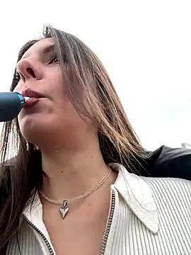 kittyCarrol online show from 09-22-25, 10:28