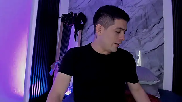 William Steel  online show from 11-21-25, 03:27