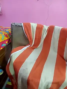 Snapshot of Ruhi-ki-Jaan chatting on 12-17-25, 05:41 Ruhi-ki-Jaan online show from 12-17-25, 05:41