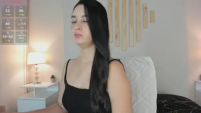 natachadiaz  online show from 11-19-25, 11:32