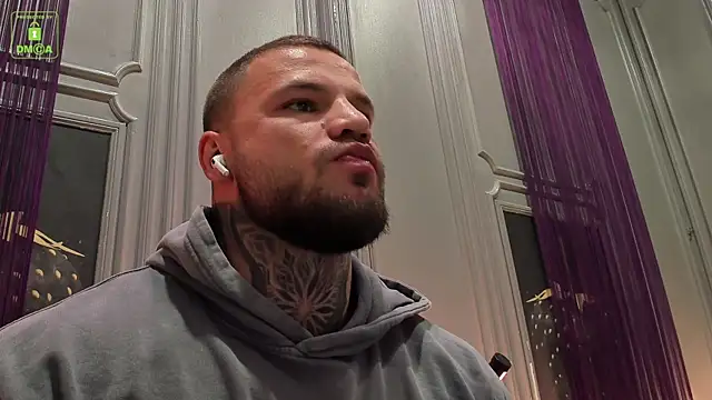 OliverSport online show from 10-16-25, 03:35