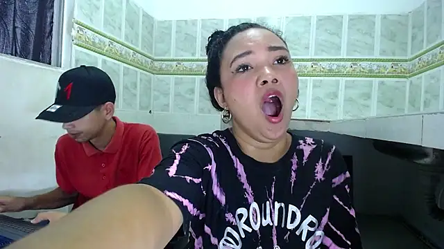 Snapshot of brian_sexlove chatting on 10-24-25, 07:21 brian sexlove online show from 10-24-25, 07:21