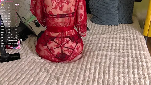 sexy-school online show from 10-26-25, 01:39