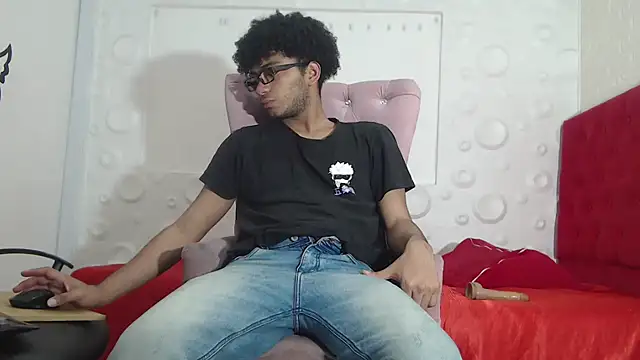 felipecams123 online show from 10-26-25, 09:53