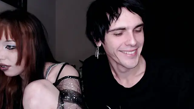 Snapshot of _LUCY_LAVE chatting on 09-21-25, 08:32  LUCY LAVE online show from 09-21-25, 08:32