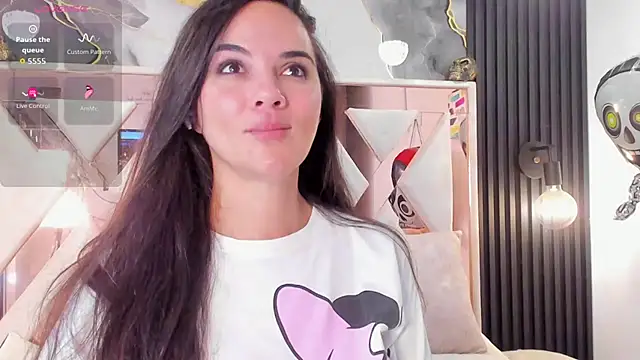 Alijohansonn online show from 10-31-25, 04:08