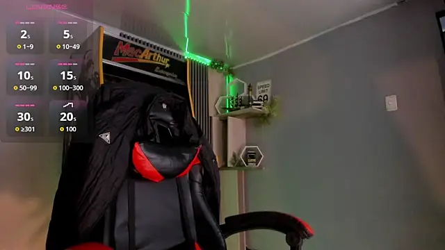 Snapshot of Bastian_MCcormick chatting on 10-19-25, 06:03 Bastian MCcormick online show from 10-19-25, 06:03