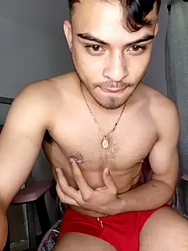 Snapshot of Bastian_MCcormick chatting on 10-21-25, 07:14 Bastian MCcormick online show from 10-21-25, 07:14