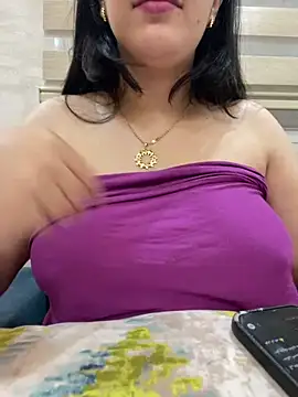 Snapshot of Bold-arabic-vibes chatting on 02-02-26, 10:52 Bold-arabic-vibes online show from 02-02-26, 10:52